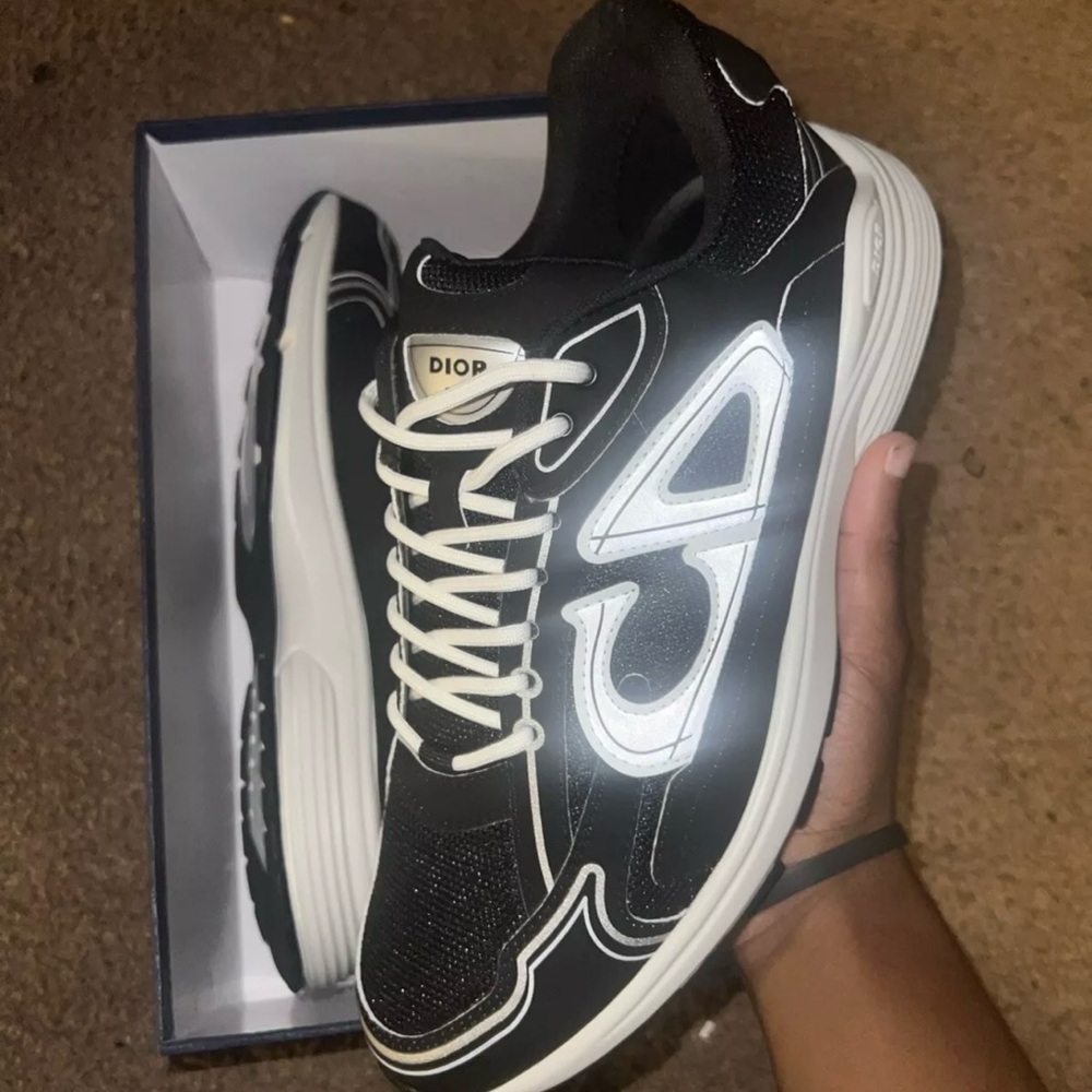 Dior B30